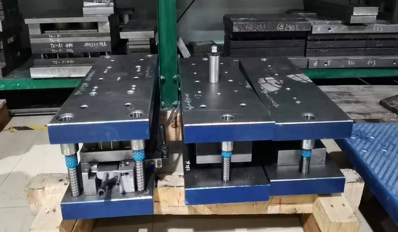 五金冲压模具